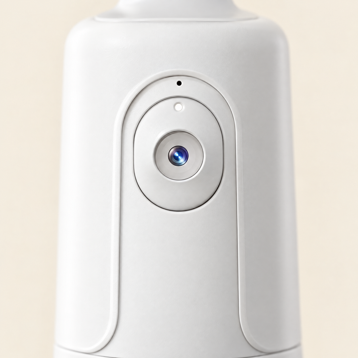 Nahaufnahme der Kameralinse zur Gesichtserkennung am Face-Tracking Halter